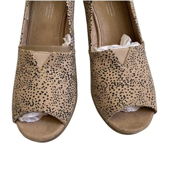 TOMS Michelle Peep Toe Stacked Wedge Heel Sand Tiny Cheetah Print Sz 9.5 - Picture 8 of 15